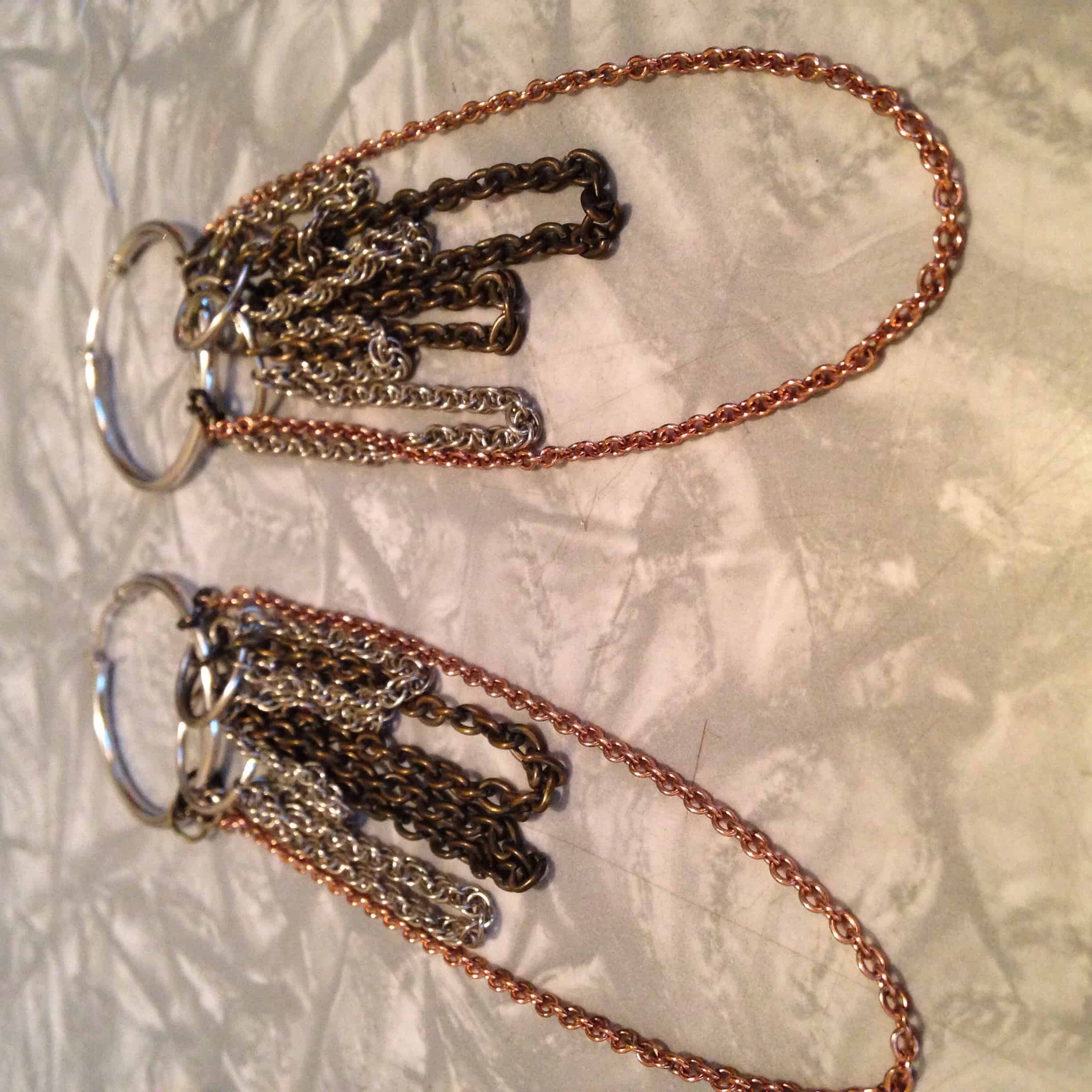 Broken necklace chains to hoop earrings