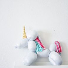 Diy balloon unicorn stuffed animal