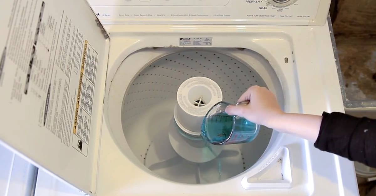 How to clean your washing machine with mouth wash