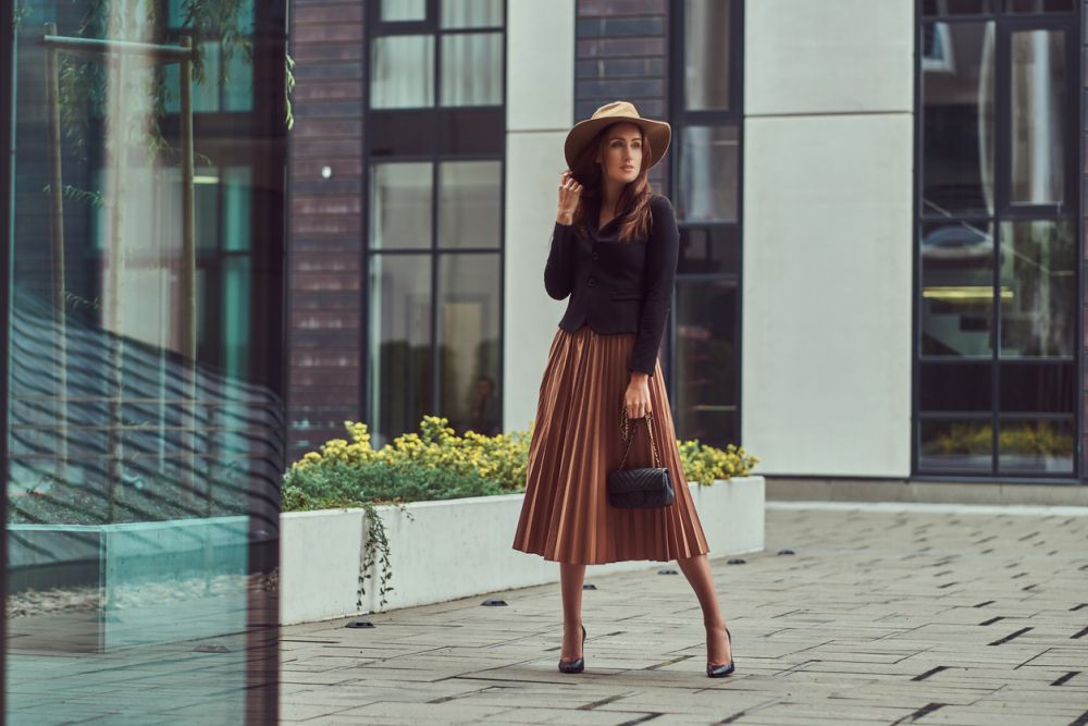 Black and brown outfit - Early Spring Outfits