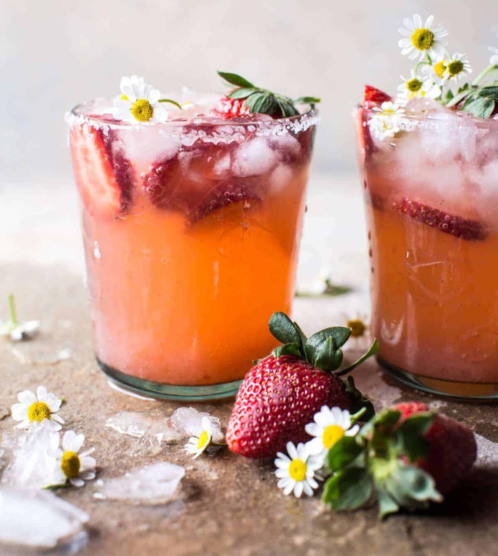 Strawberry chamomile paloma - Fruit Drinks