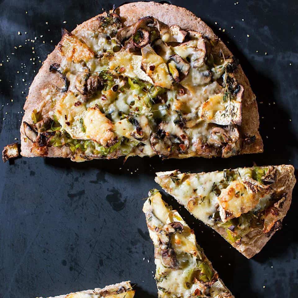 Kohlrabi pizza recipe
