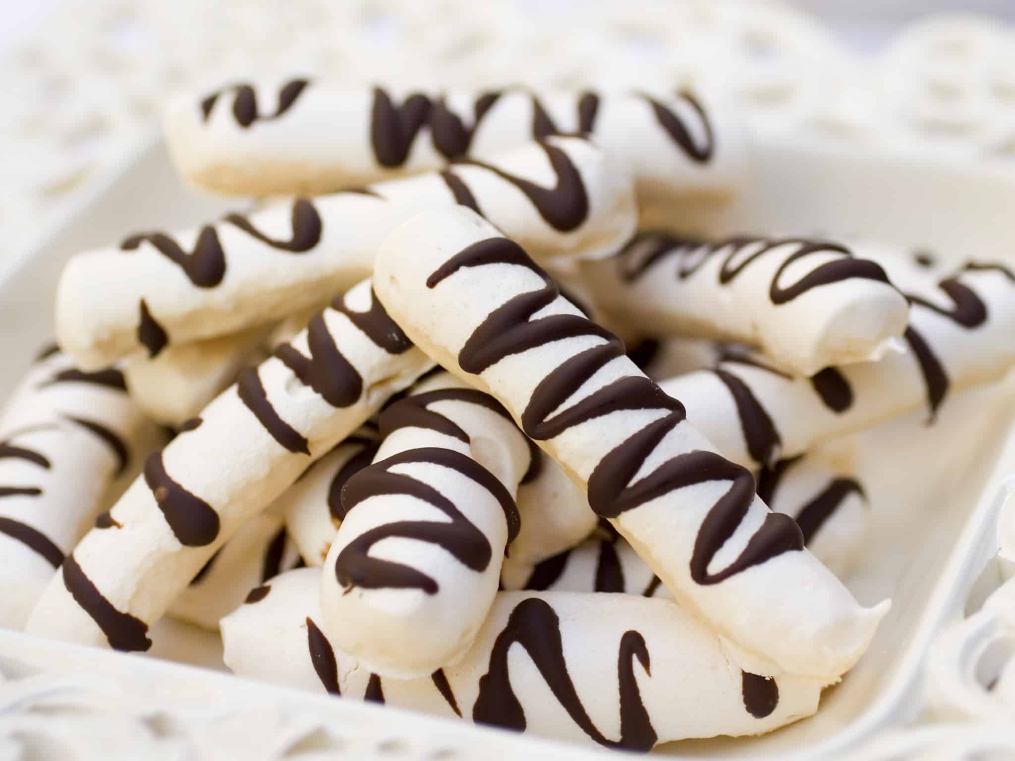 The tea party meringue sticks