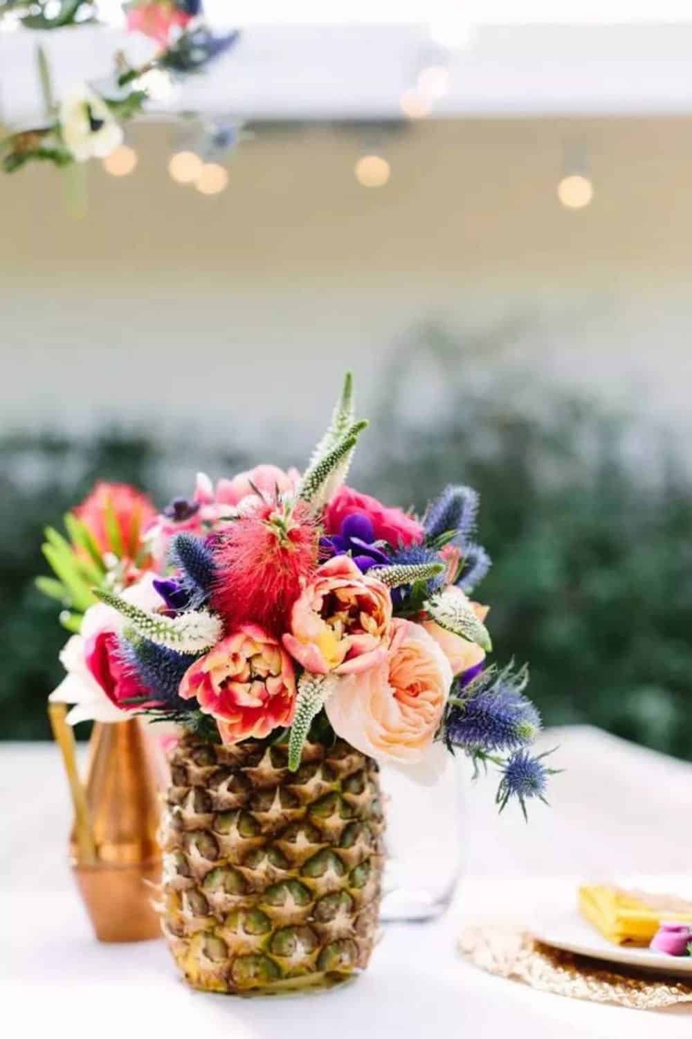 Diy pineapple vases