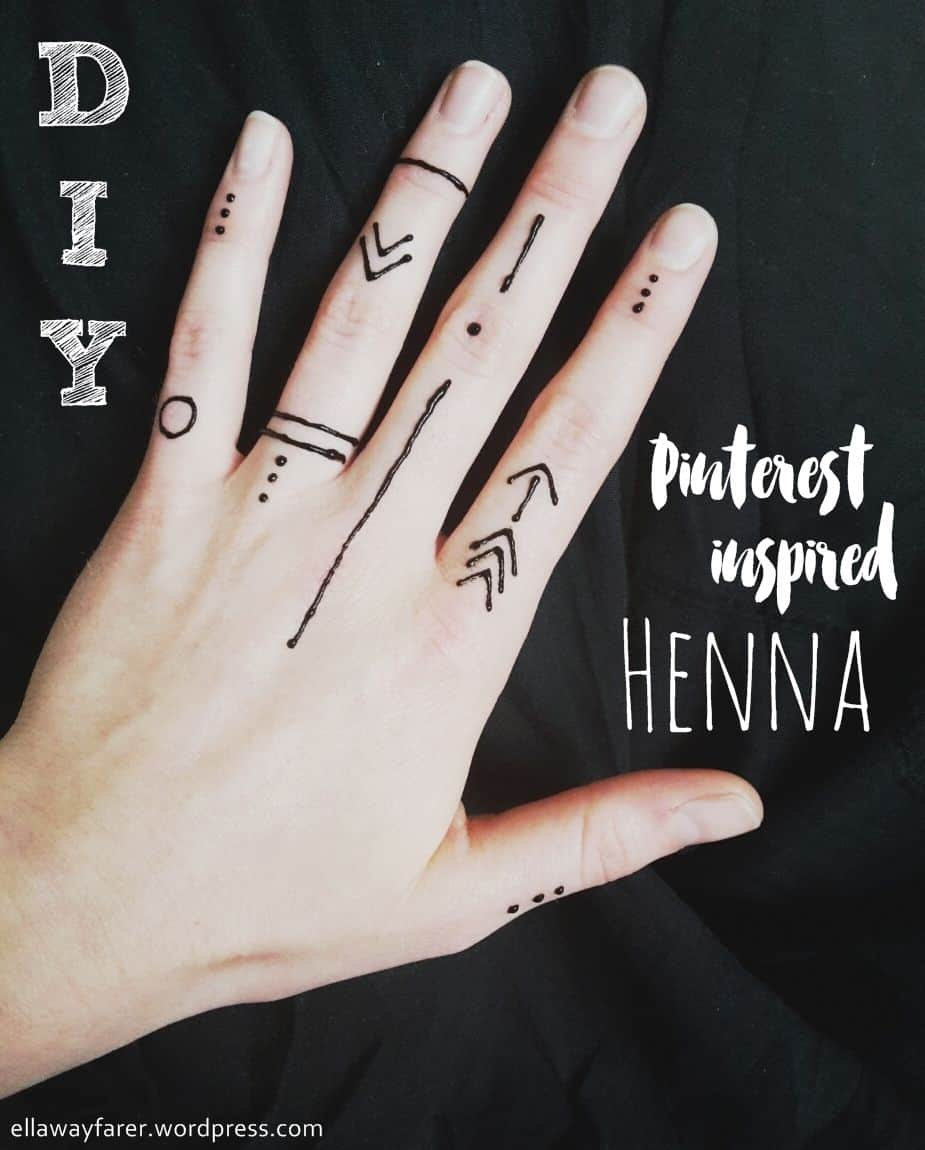 Simple finger dots and arrows 10 Beautiful and Easy Henna Tattoos