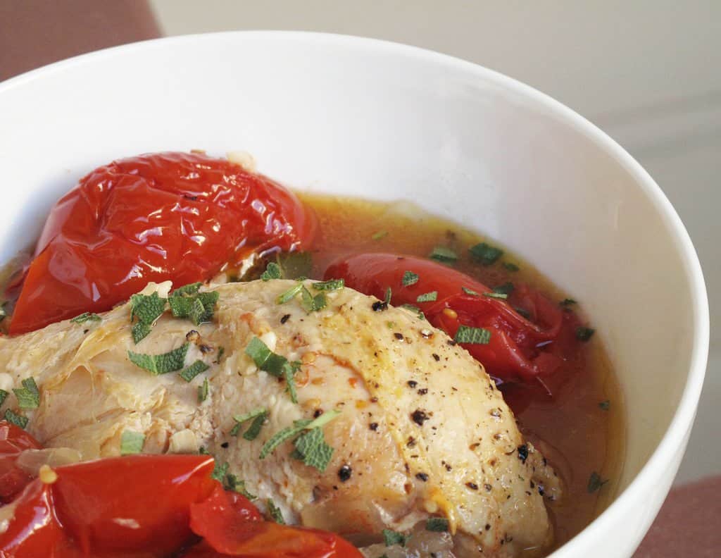 Slow cooker braised chicken with tomatoes
