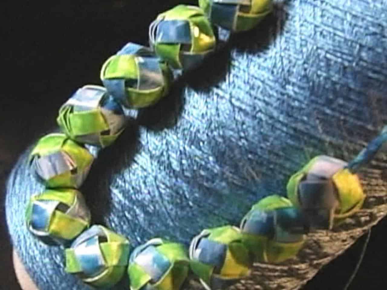 Woven paper beads