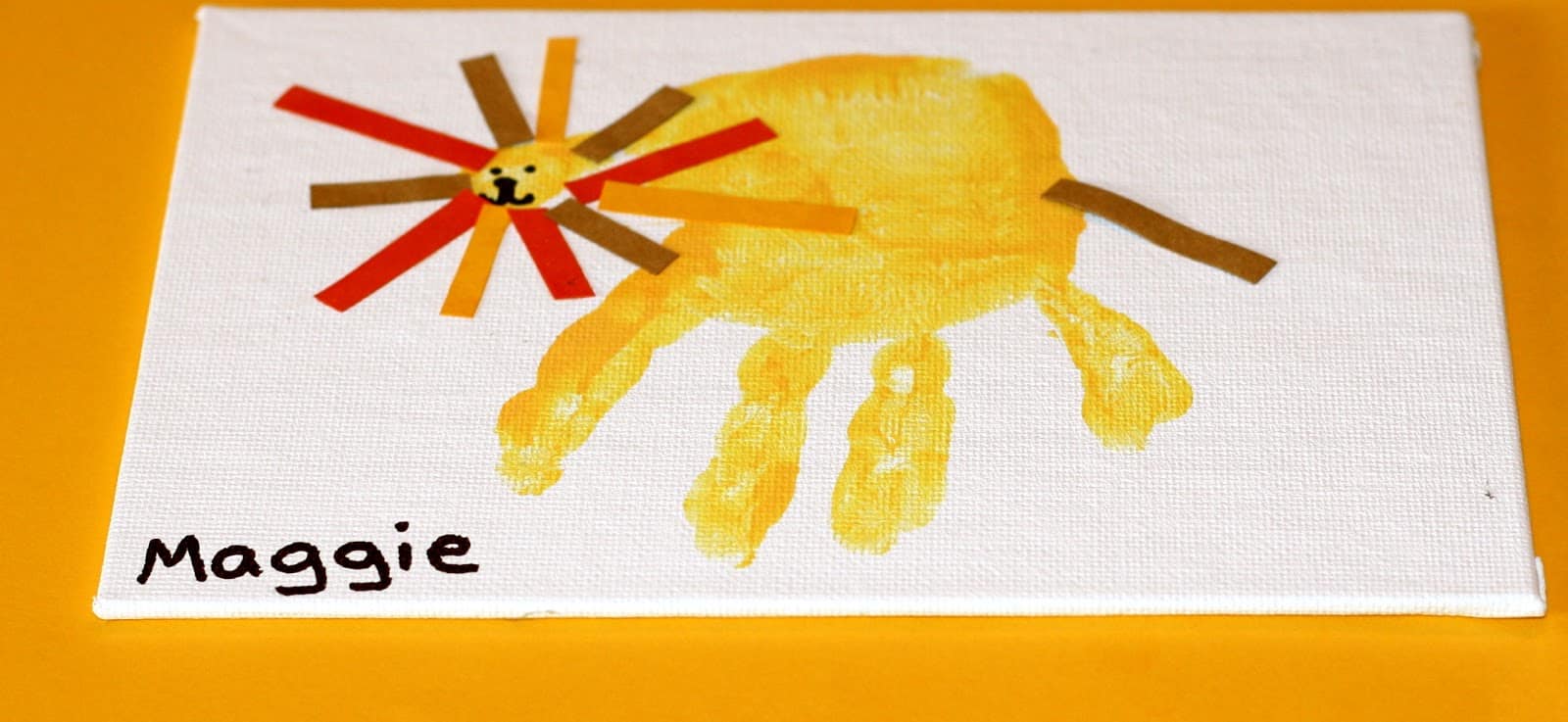 Lion handprint craft