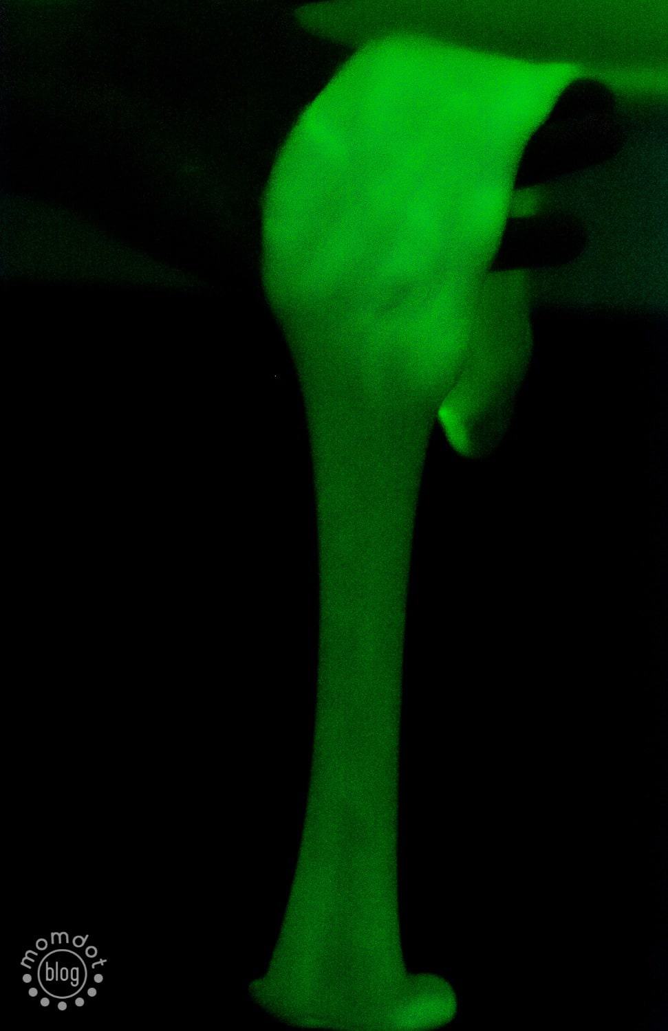 Glow in the dark slime