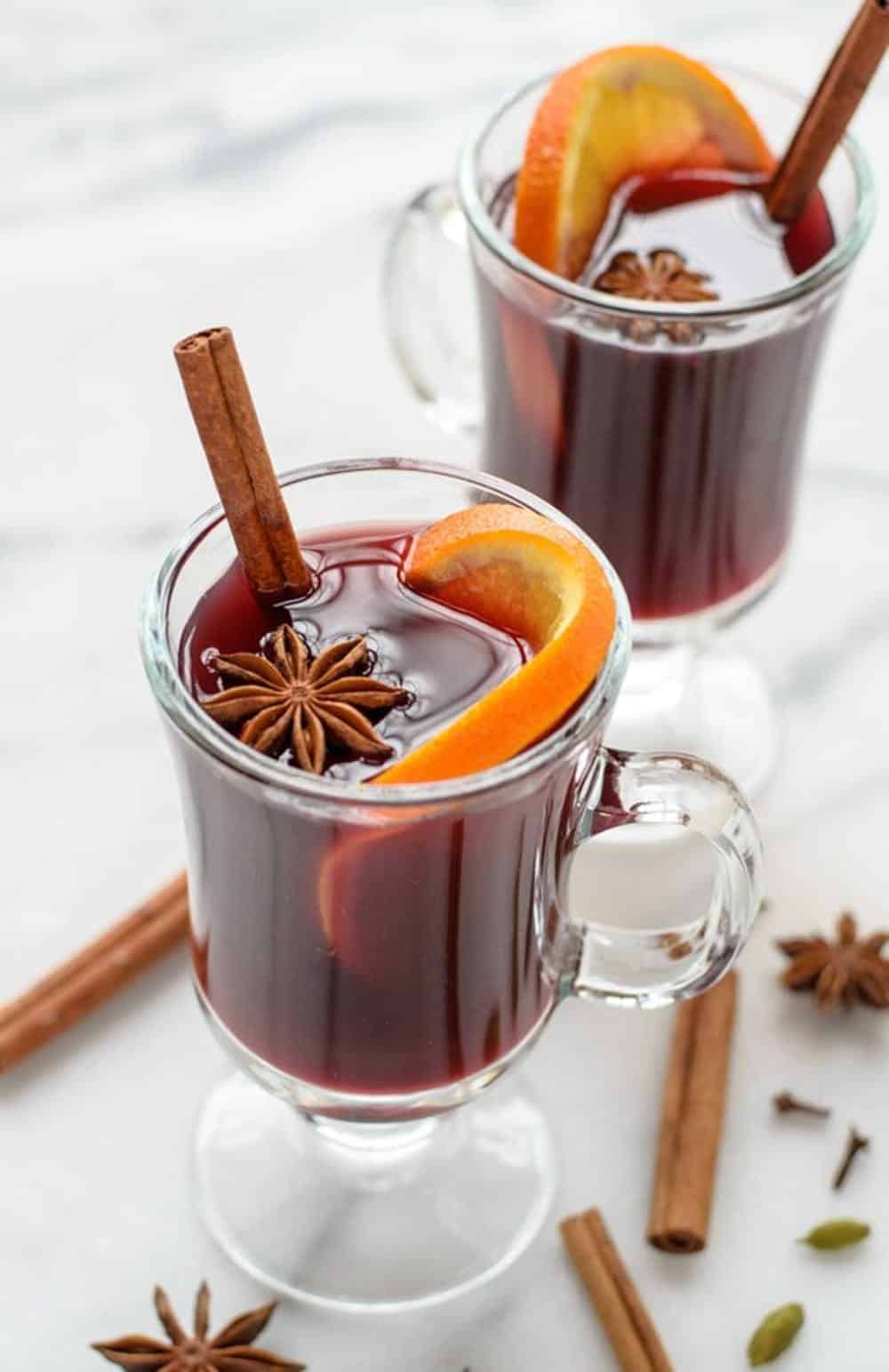 Slow cooker spiced wine
