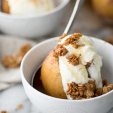 Baked apples with spiced granola and yogurt
