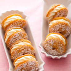 Cream puff doughnuts
