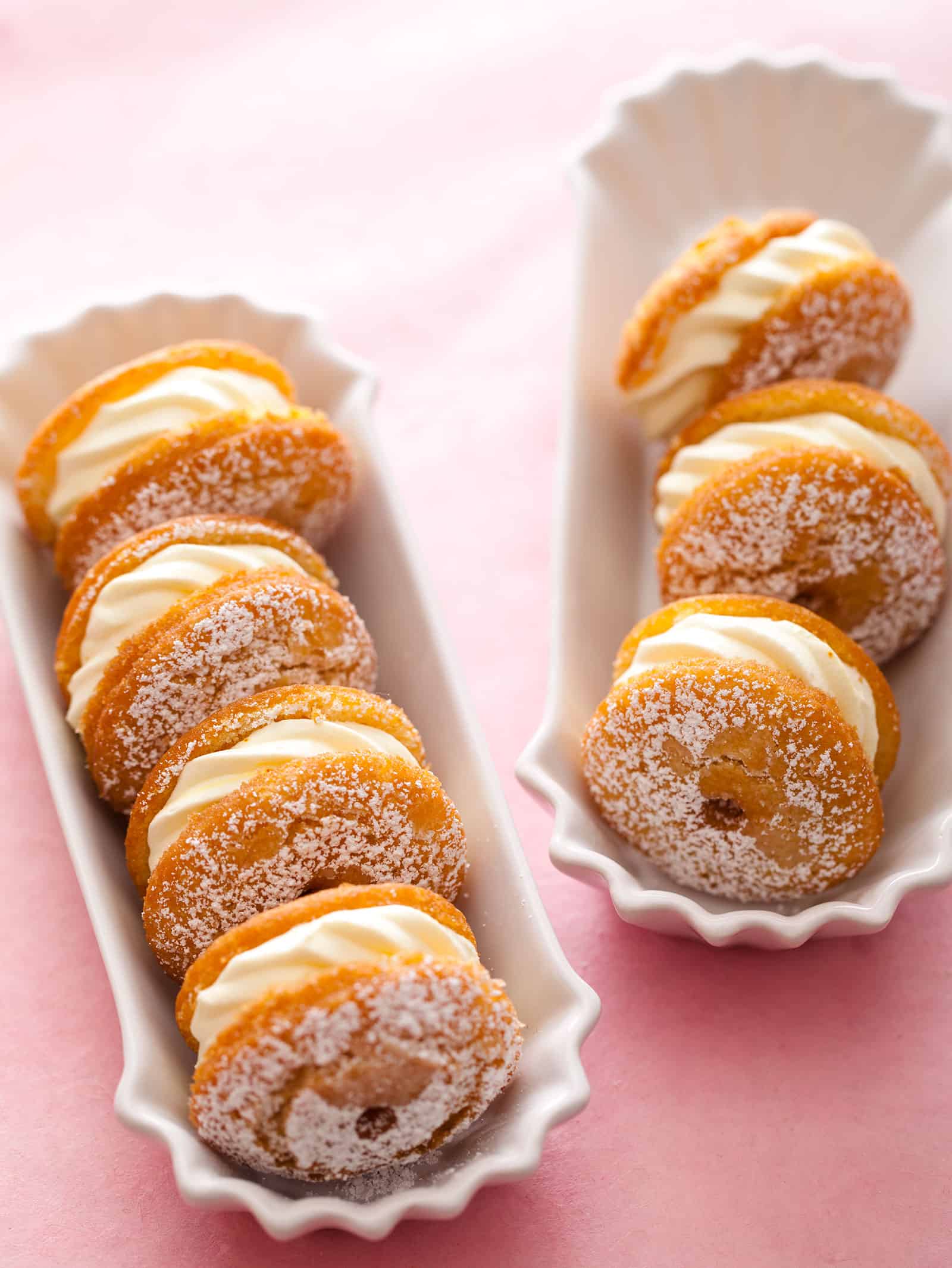 Cream puff doughnuts