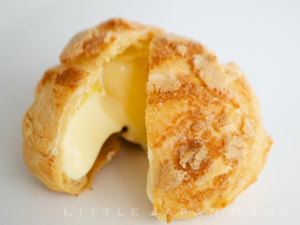 Crispy shell pai shu cream puffs