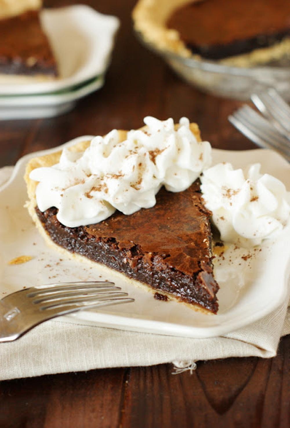 Chocolate crack pie easy thanksgiving desserts