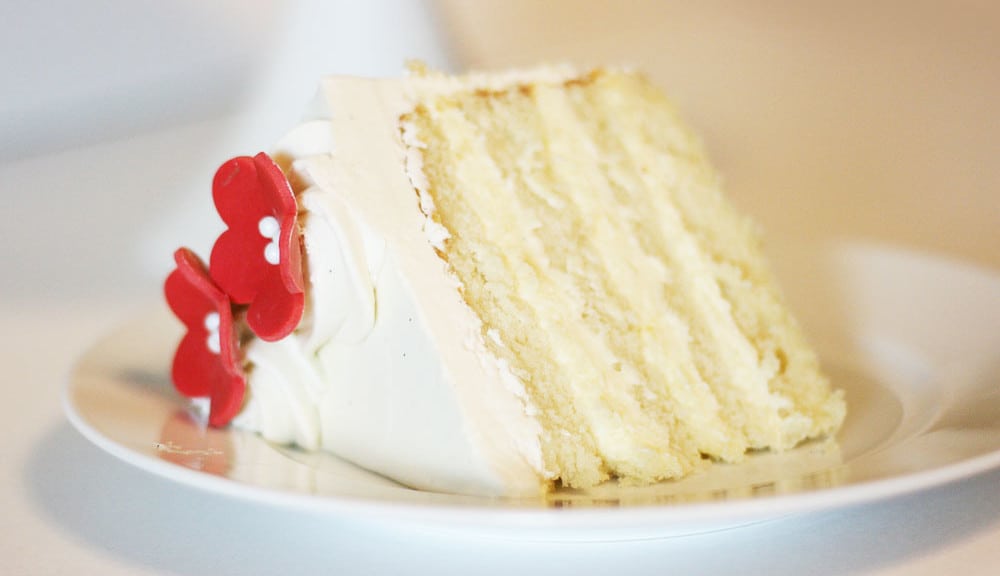 White velvet cake with cheesecake filling and silky marshmallow buttercream