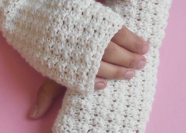 Crochet gloves pattern
