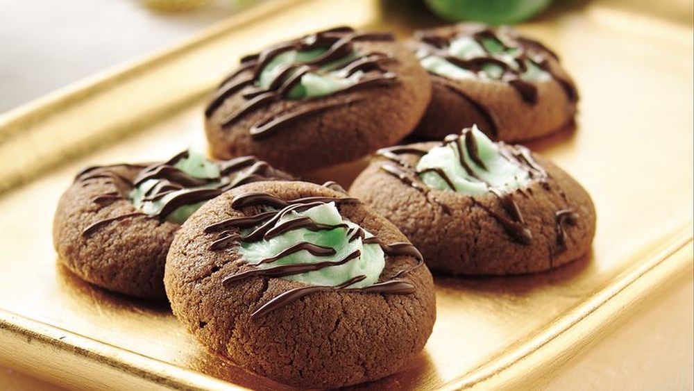Chocolate mint thumbprints christmas sugar cookies