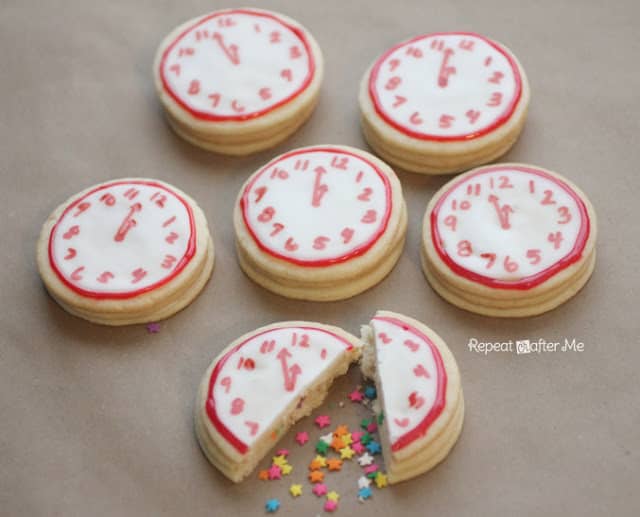 Confetti clock cookies