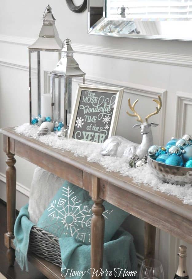 Foyer Sprinkles - Ice Blue Christmas Decorations