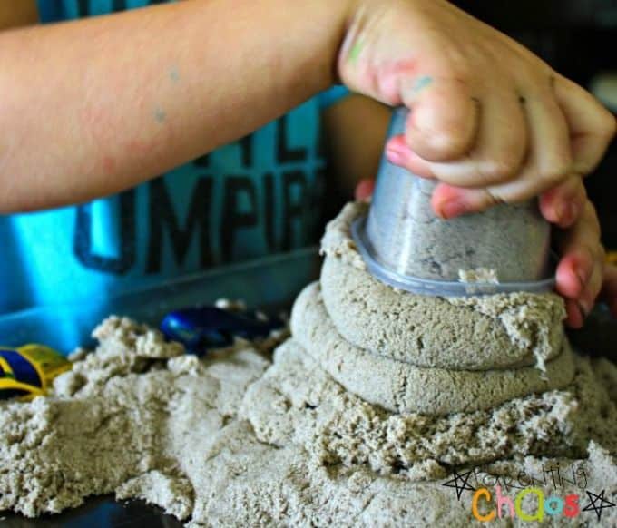 storing kinetic sand