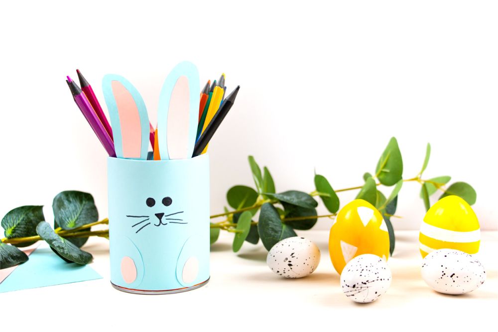 Bunny pencil holder