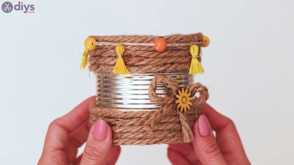 DIY Rope-Wrapped Easter Gift Baskets