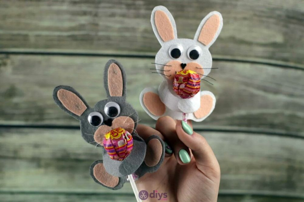 Lollipop holder felt bunny