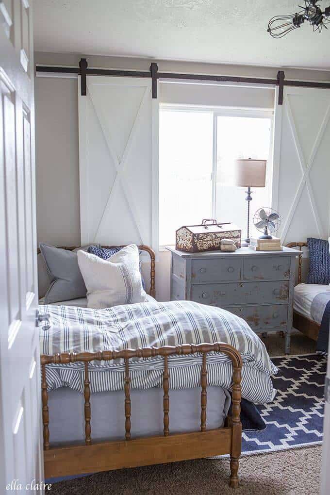 Barn door style blackout shade