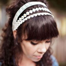 Daisy chain trim and lace hairband