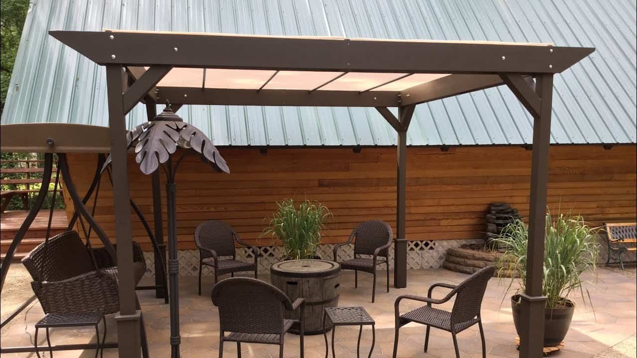 Easy stand alone gazebo with a sun shade top