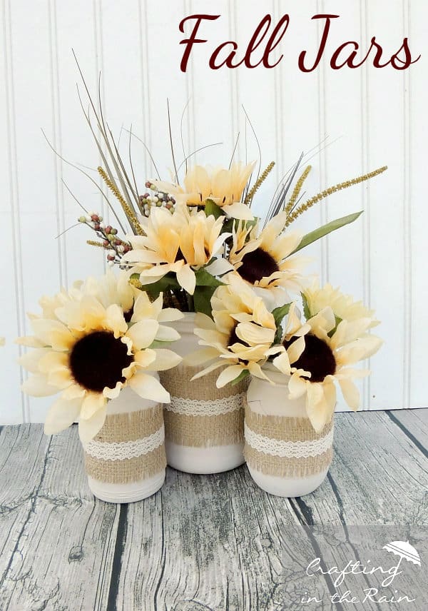 Fall decorating with jars - sunflower mason jar centerpieces