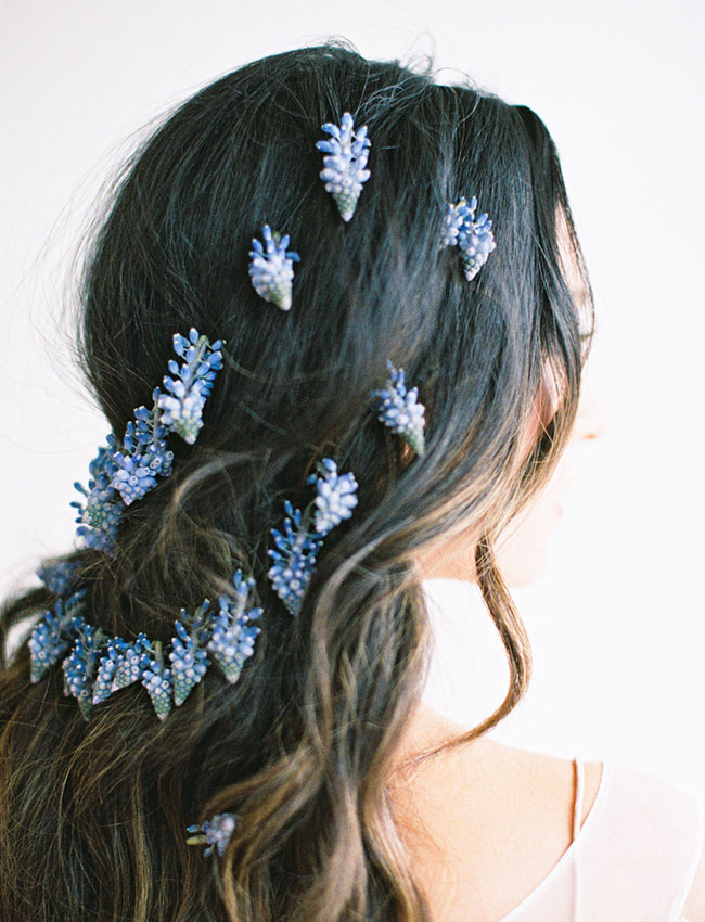 25 Gorgeous Flower Hair Accessories to Wear This Spring