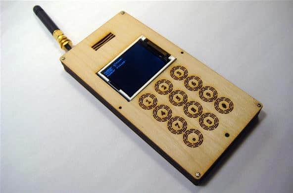 Working wooden diy cell phone