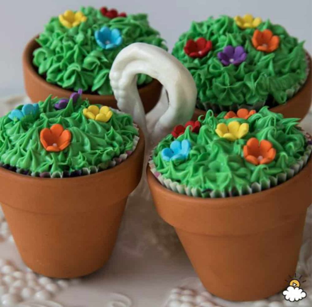 Flowerpots - Cute Spring Cupcakes
