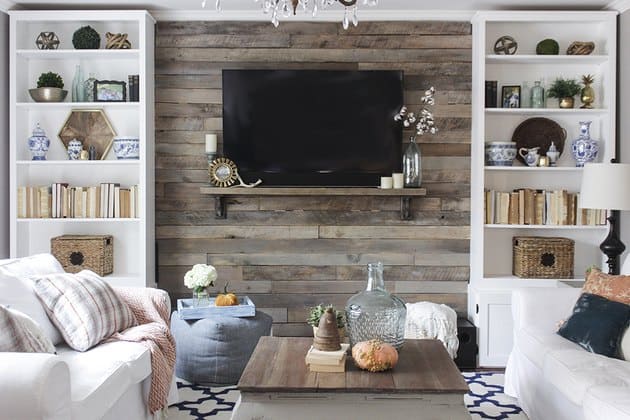 Diy wood pallet wall