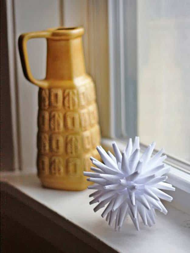 Diy modern paper ornament