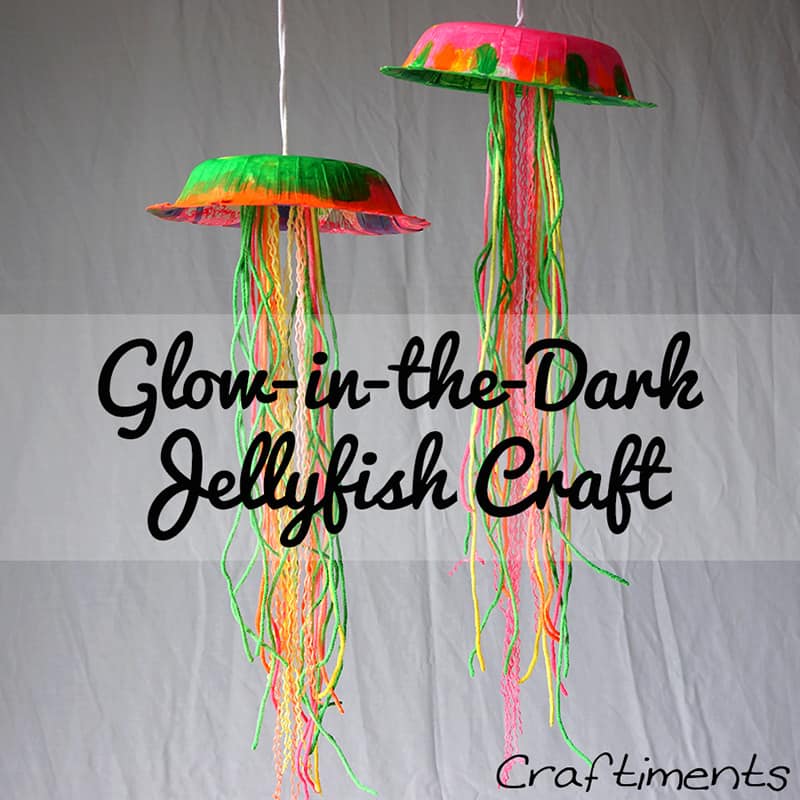 Glow in the dark paper bowl and yarn jellyfish