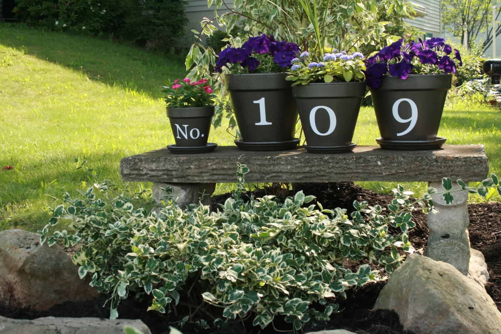 House number flower pots