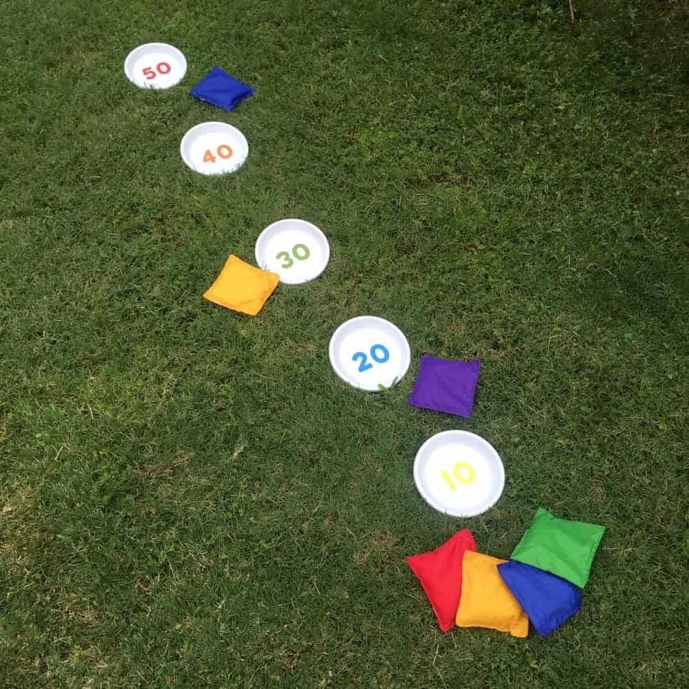 Scored bean bag toss