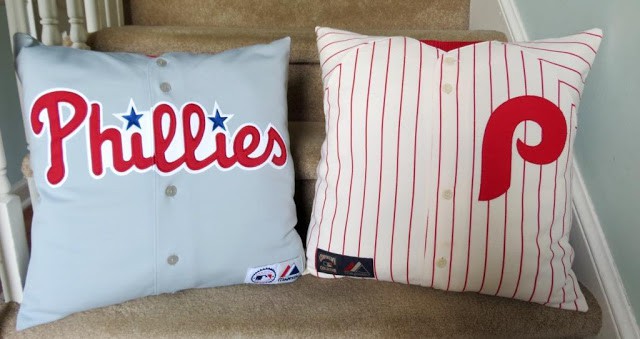 Stuffed spots jersey pillows