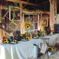 Diy barn wedding sunflower decor