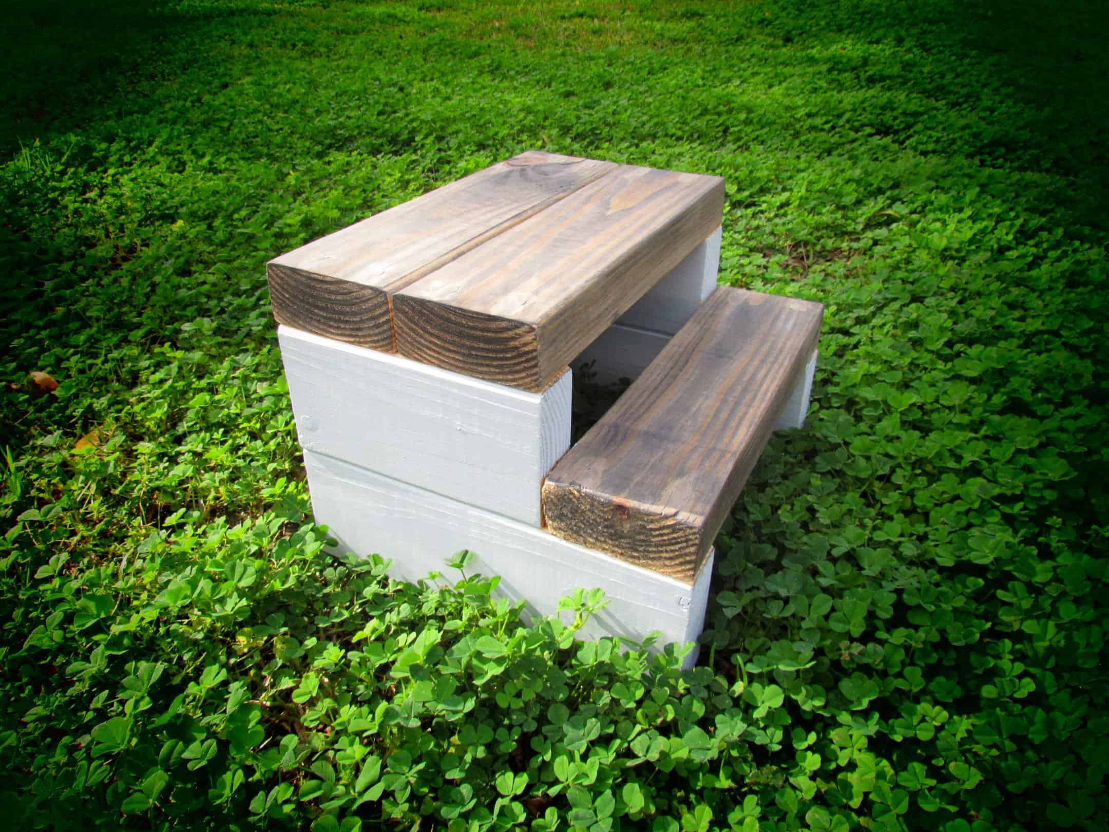 Diy white and wood step stool