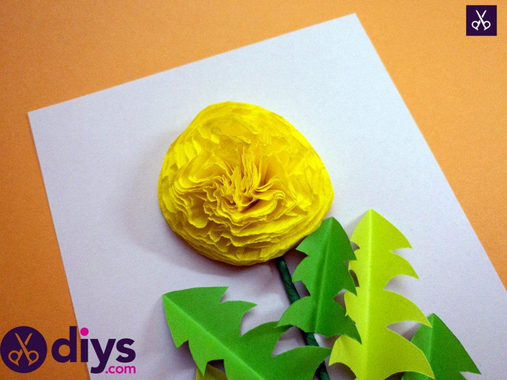 Beautiful how to make a crepe paper flower