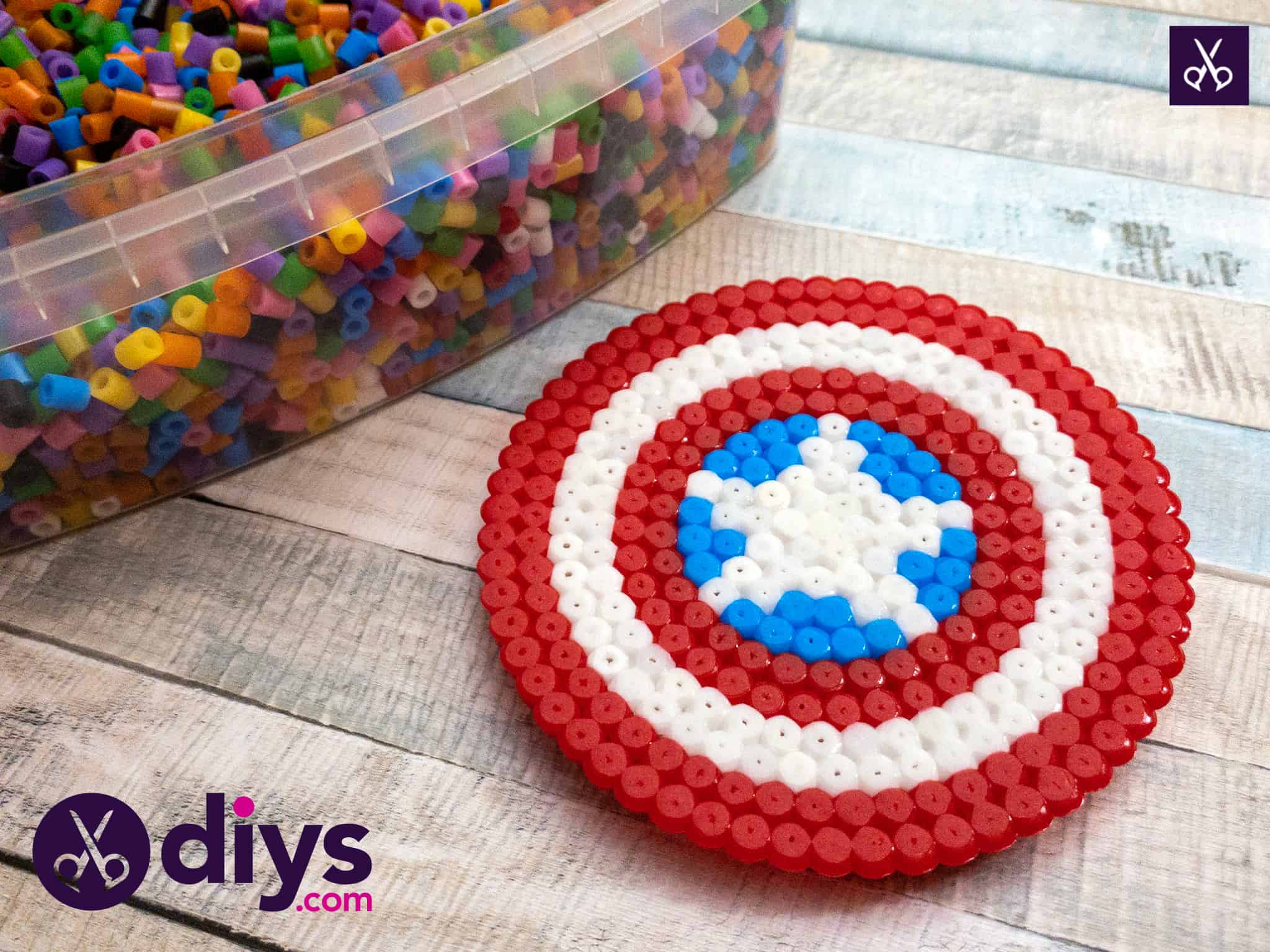 Easy how to make a cool captain america freezer magnet