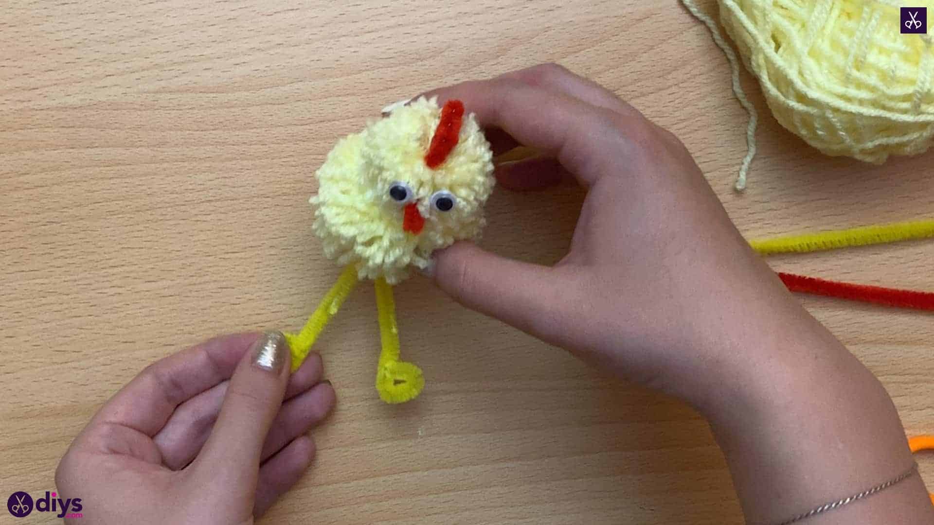 How to make a pom pom chick legs