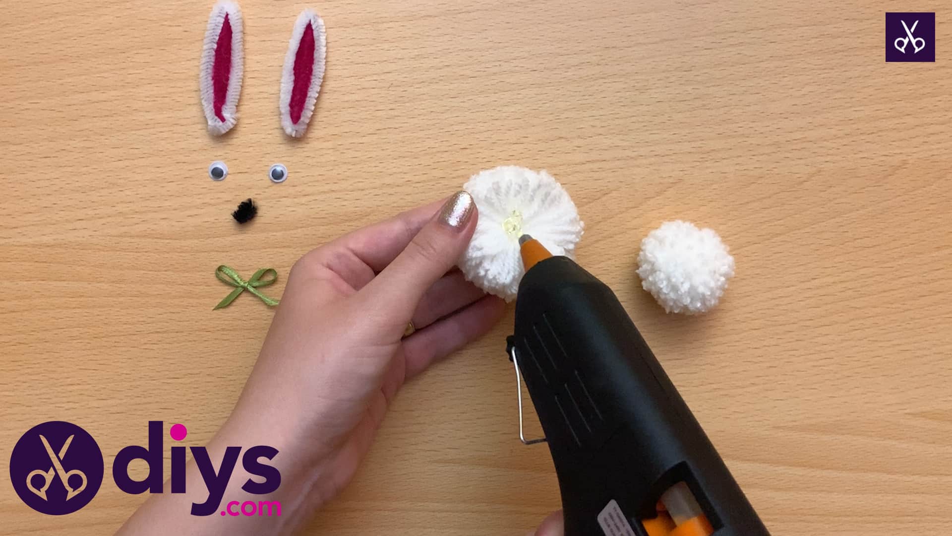How to make a pom pom rabbit glue