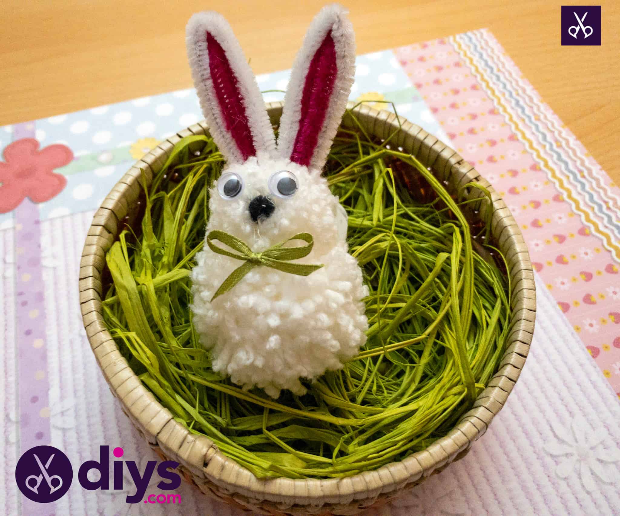 How to make a pom pom rabbit