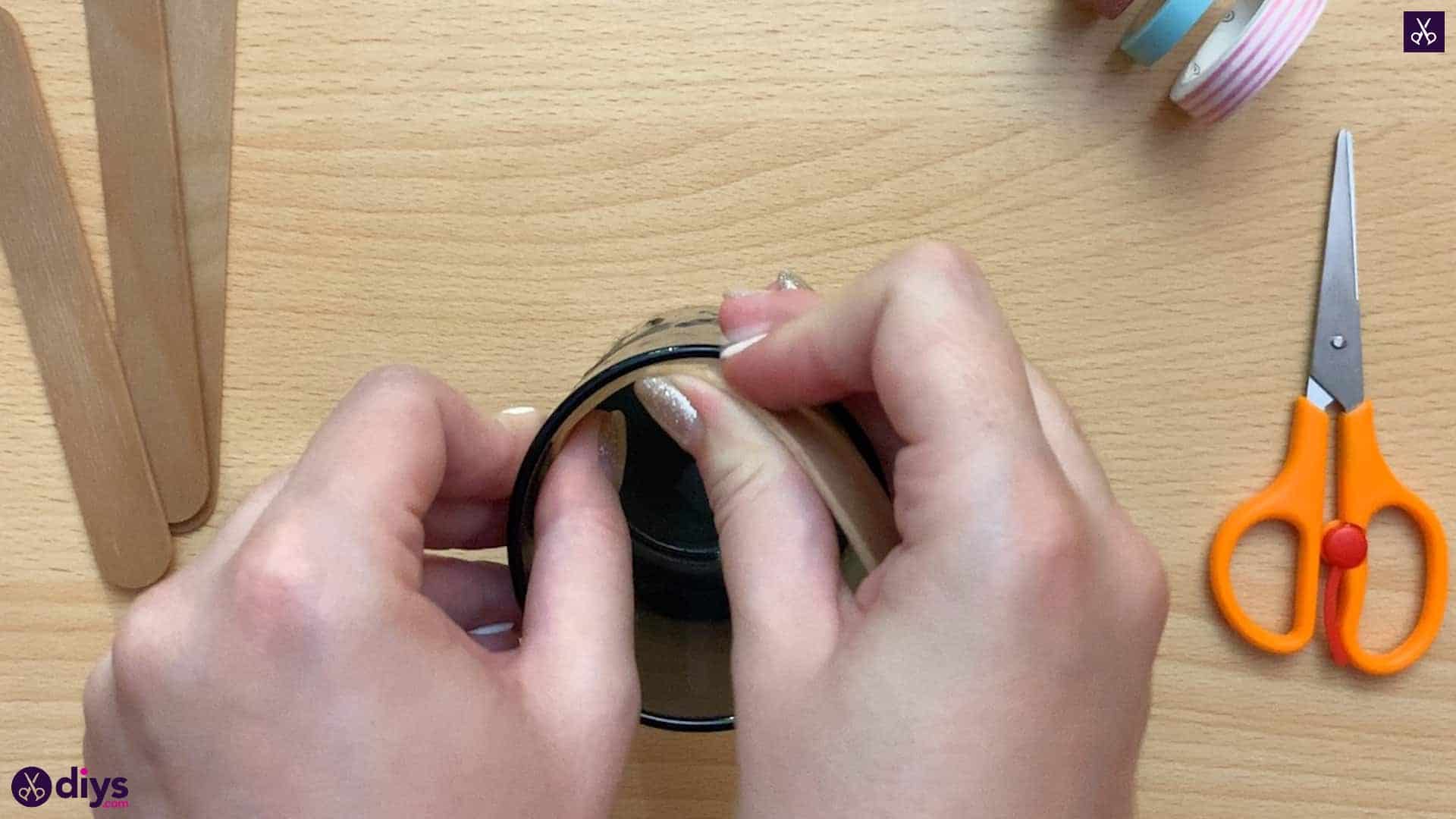 How to make a popsicle stick bracelet bedn