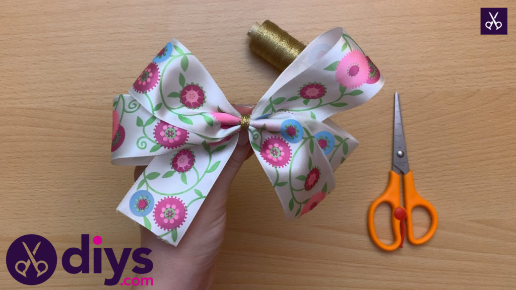How to make a ribbon double bow step 9
